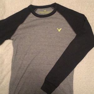 American eagle long sleeve shirt